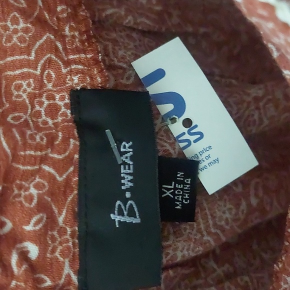 Crocheted Flutter Sleeve Floral Smocked Blouse Tank Top Summer Boho Beach - Picture 4 of 7